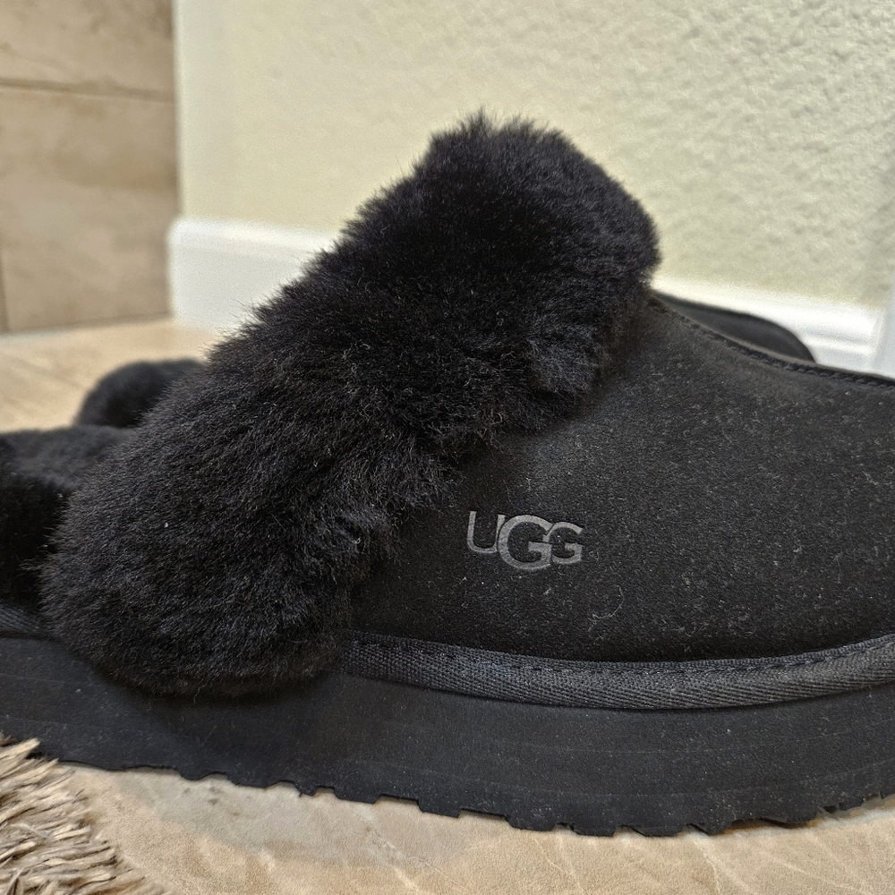 UGG slip on - Picture 4 of 7